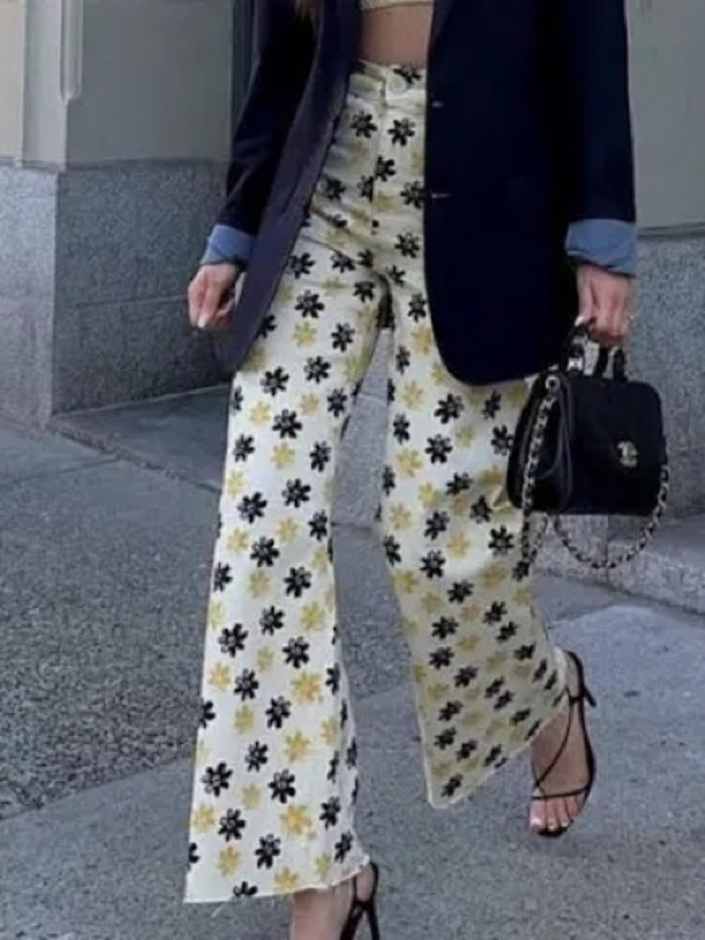 Zara Floral Wide-Leg Jeans in White with Black & Yellow Flowers